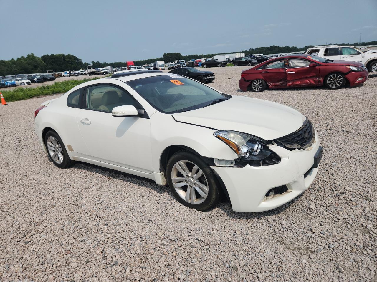 2013 Nissan Altima S - zdjęcie 4