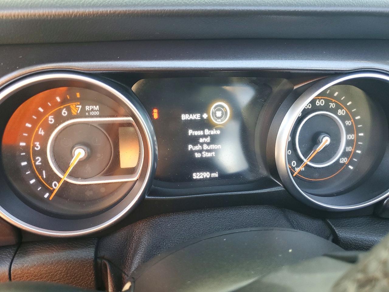 2021 Jeep Wrangler Unlimited Sahara - zdjęcie 9