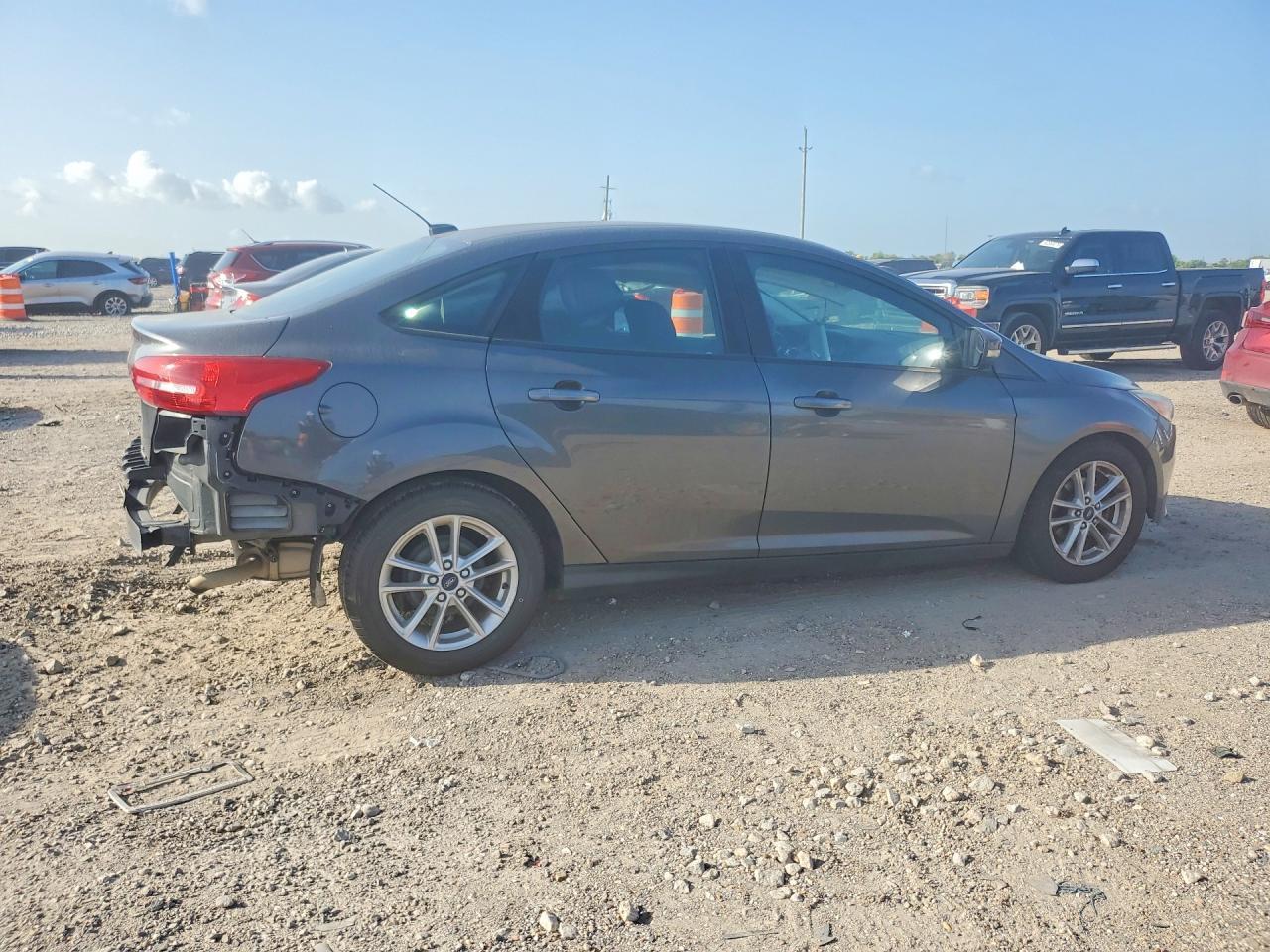 2016 Ford Focus Se - zdjęcie 3