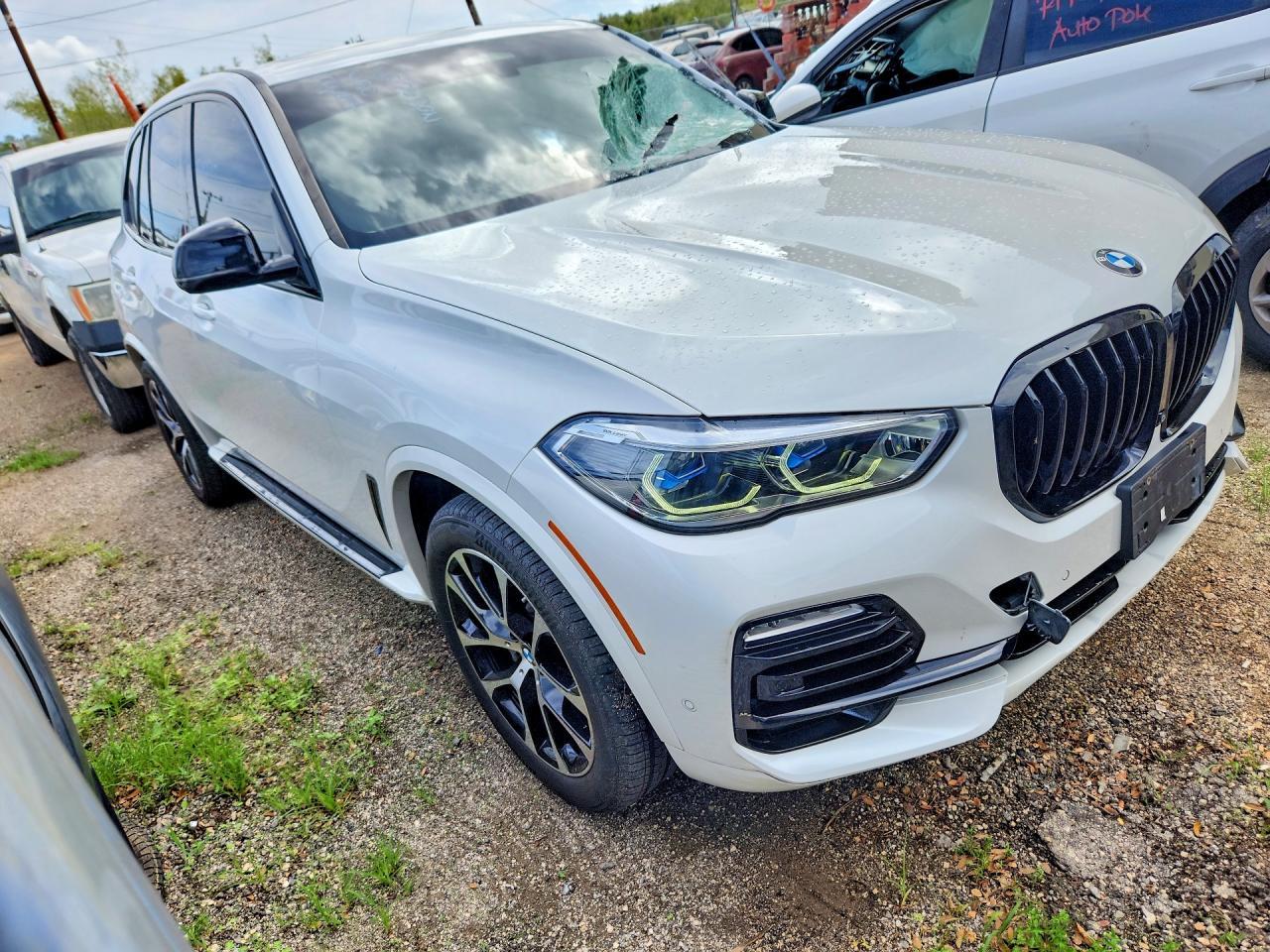 2021 BMW X5 xDrive40I - zdjęcie 4
