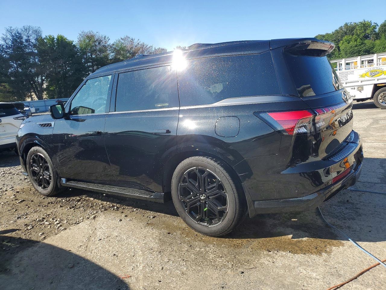 2026 Infiniti Qx80 Sport - zdjęcie 2