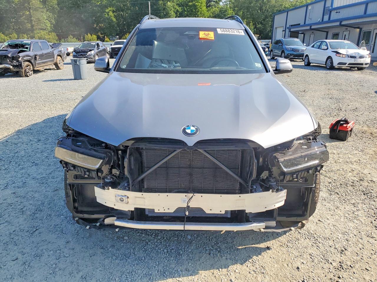 2025 BMW X7 xDrive40I - zdjęcie 5