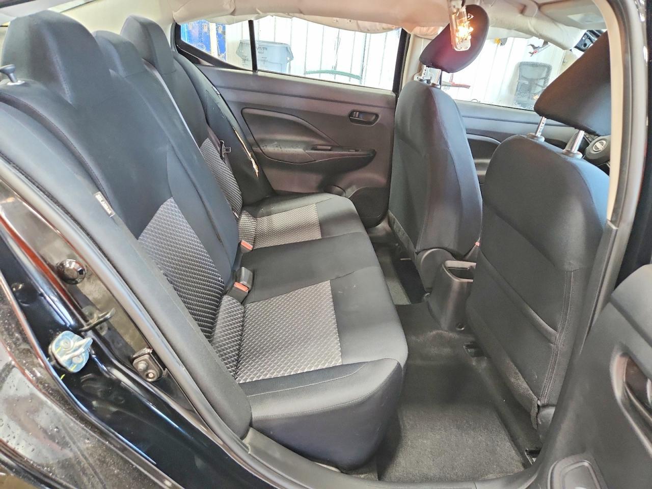 2024 Nissan Versa S - zdjęcie 10