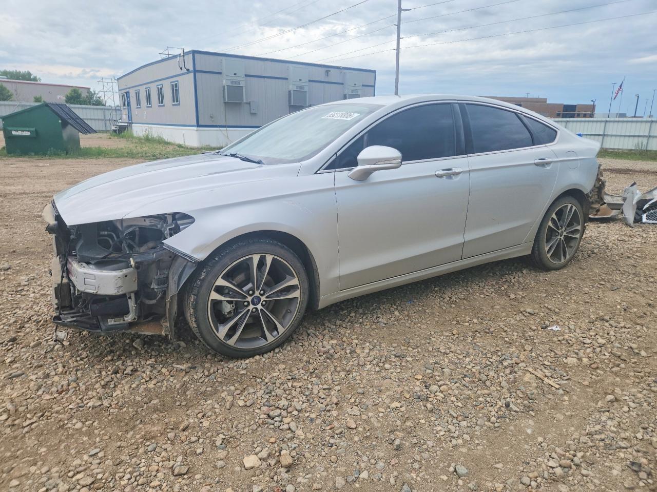 2019 Ford Fusion Titanium - zdjęcie główne