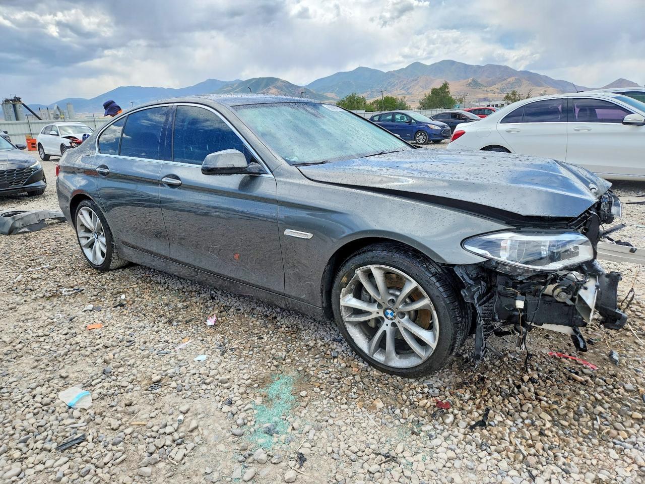 2015 BMW Seria 5 535i - zdjęcie 4