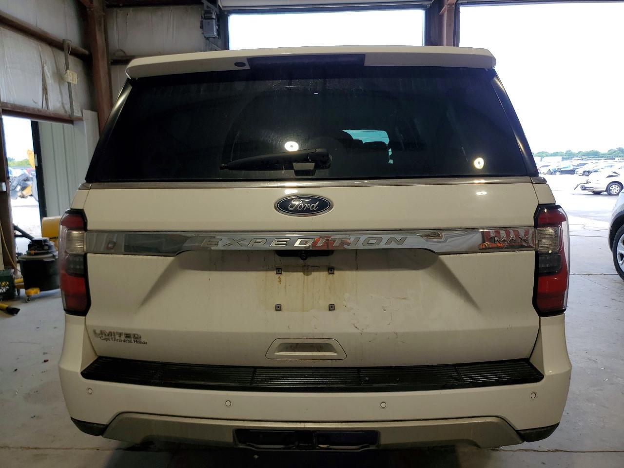 2021 Ford Expdtion - zdjęcie 6