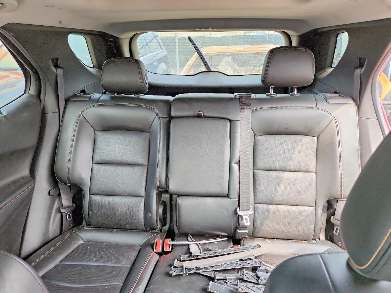 2018 Chevrolet Equinox Premier - zdjęcie 10