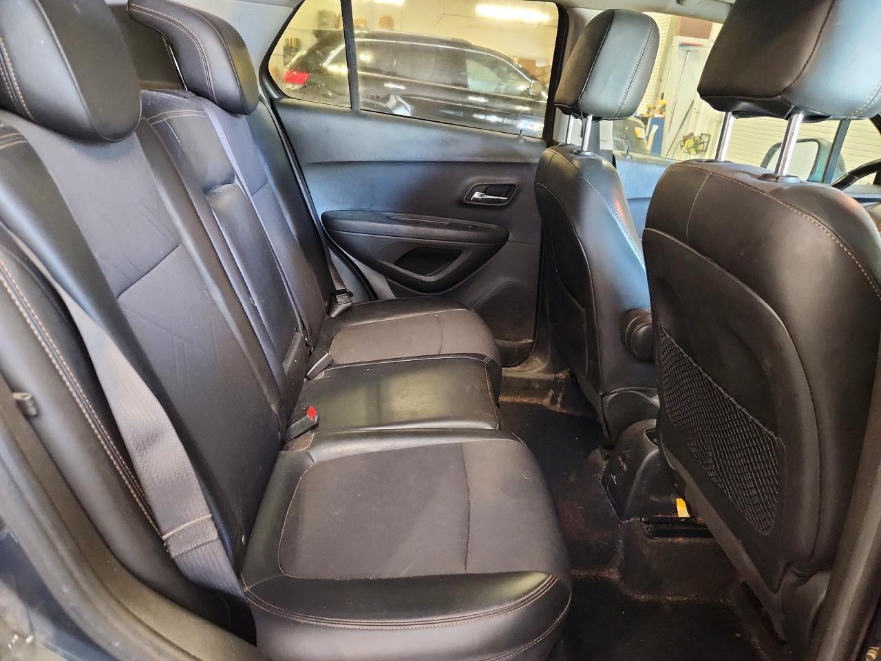 2021 Chevrolet Trax 1Lt - zdjęcie 11