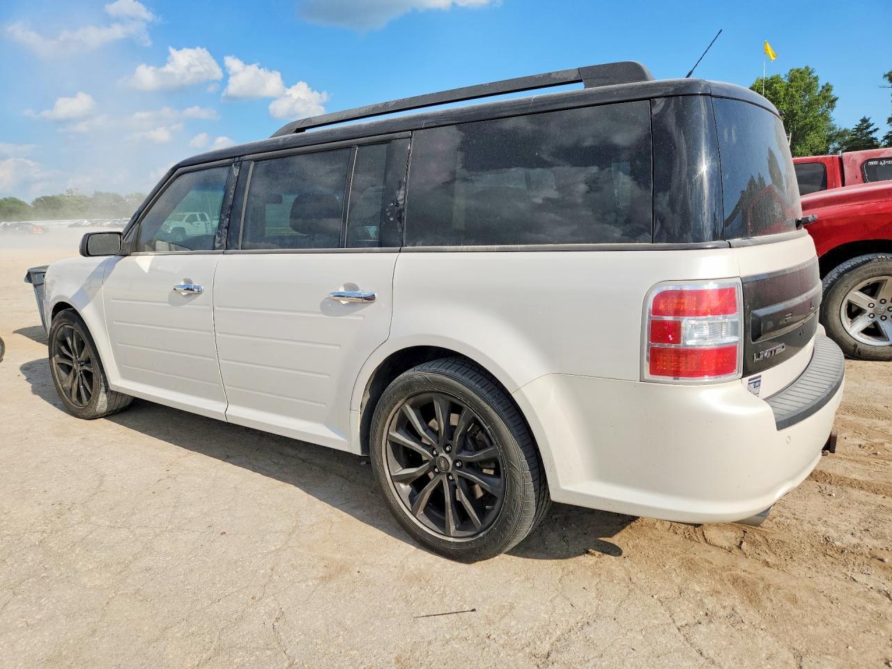 2019 Ford Flex Limited - zdjęcie 2