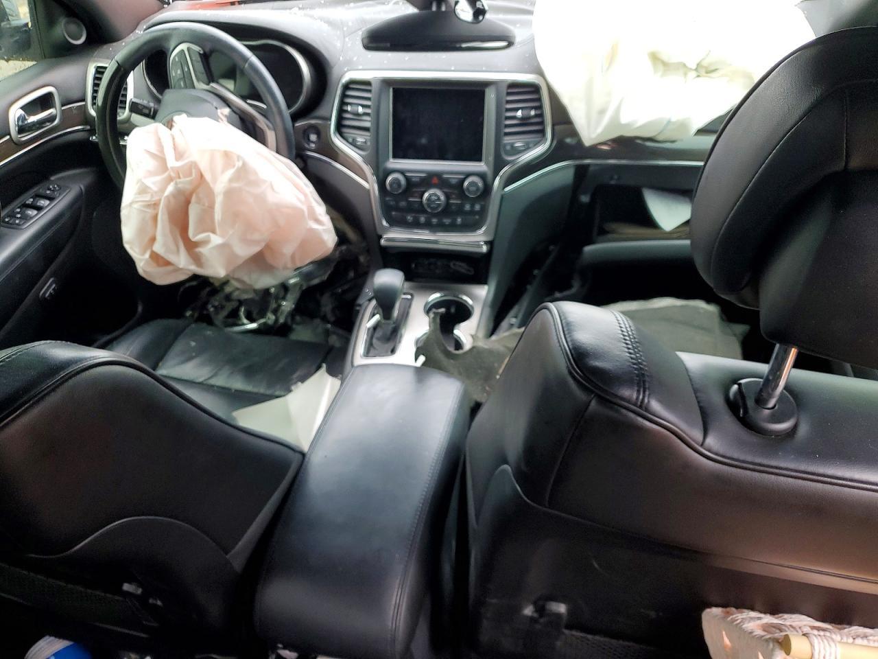 2018 Jeep Grand Cherokee Overland - zdjęcie 8