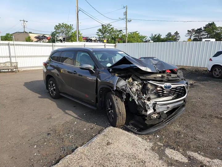 2020 Toyota Highlander Hybrid Xle - zdjęcie 14