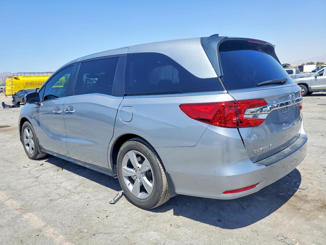 2019 Honda Odyssey Exl - zdjęcie 2