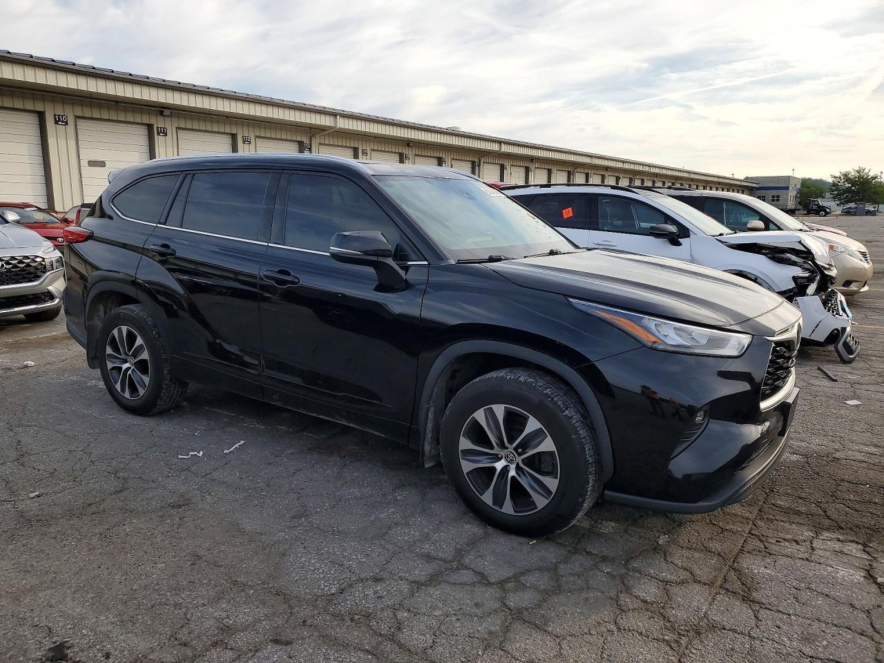 2020 Toyota Highlander Xle - zdjęcie 4