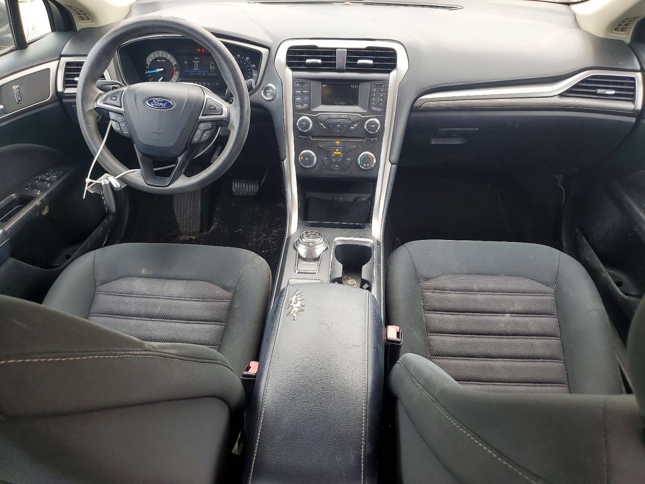2017 Ford Fusion Se - zdjęcie 8