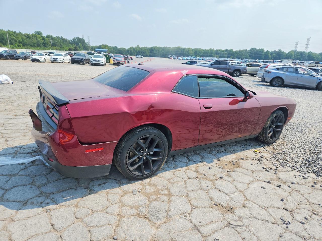2022 Dodge Challenger Sxt - zdjęcie 3