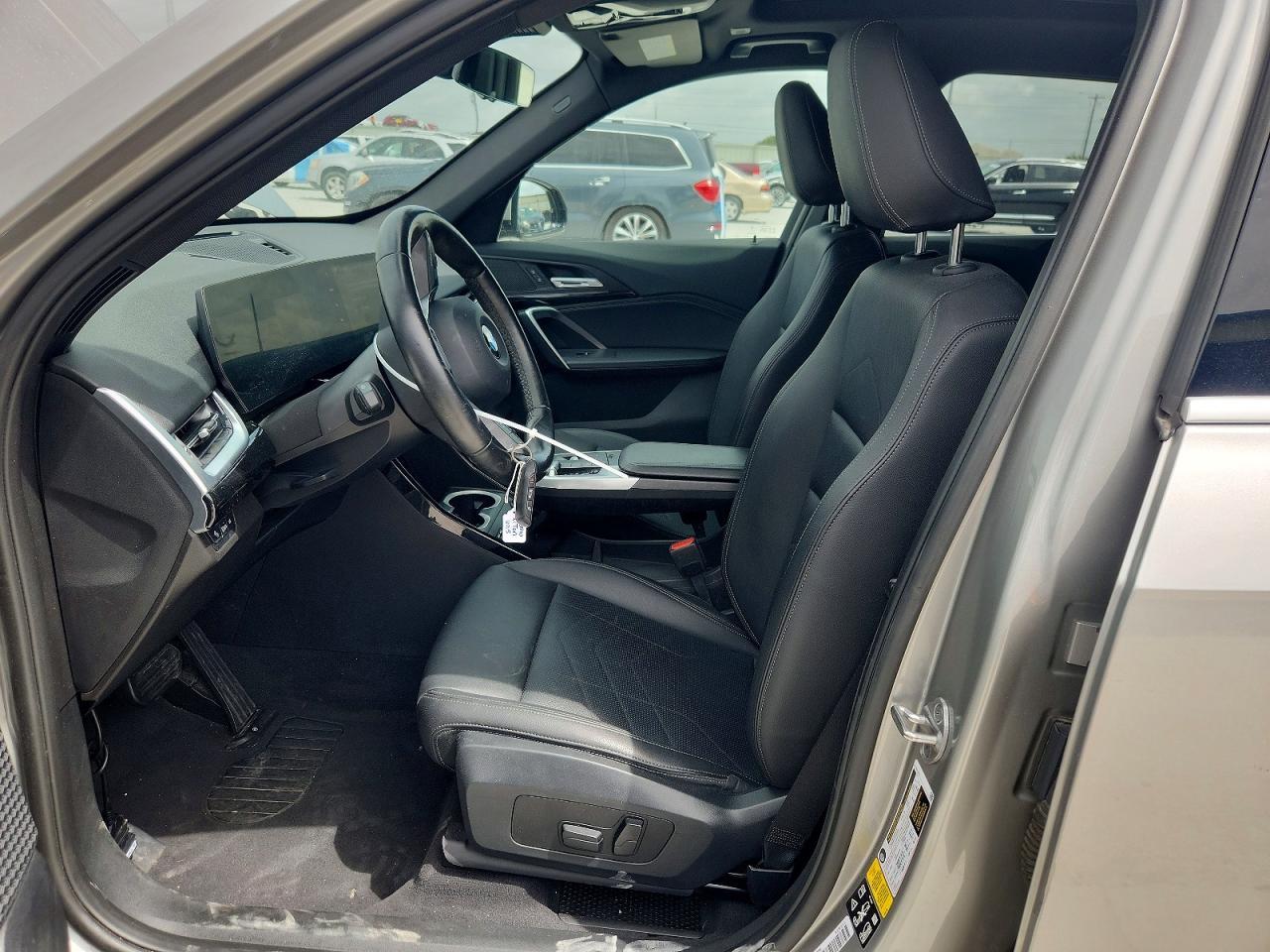 2023 BMW X1 xDrive28I - zdjęcie 7