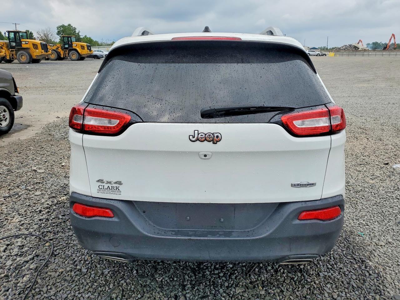 2015 Jeep Cherokee Latitude - zdjęcie 6