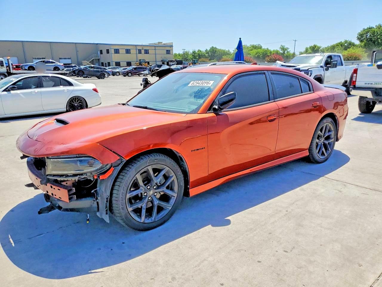 2022 Dodge Charger R/T - zdjęcie główne