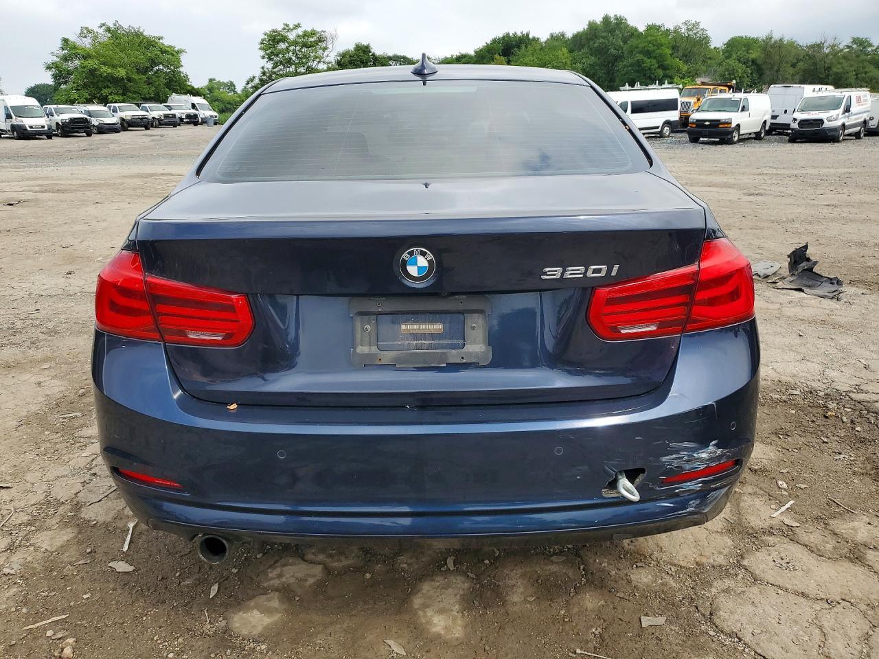 2017 BMW 320 I - zdjęcie 6