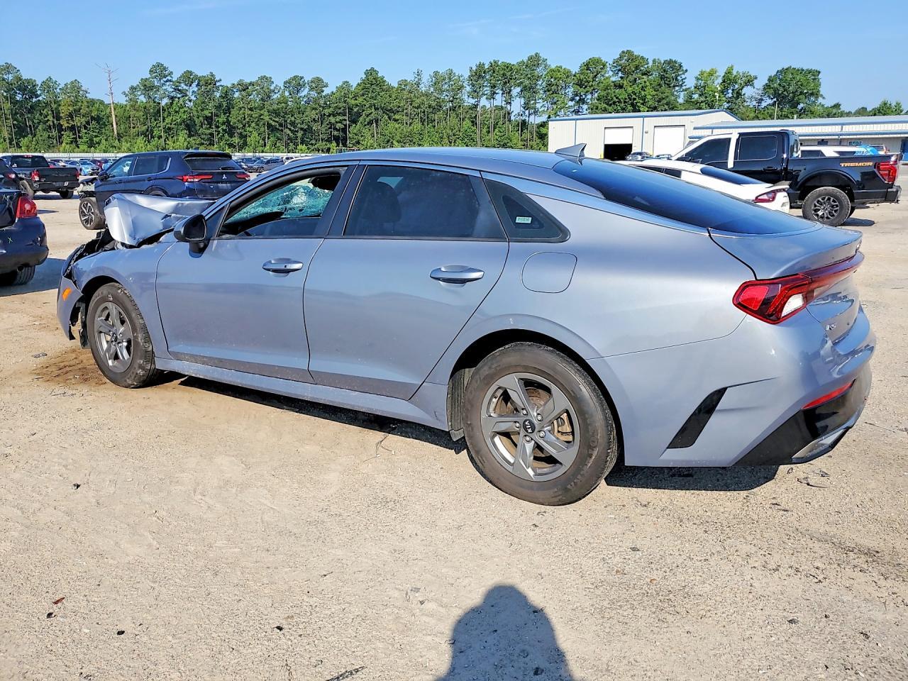 2021 Kia K5 Lxs - zdjęcie 2