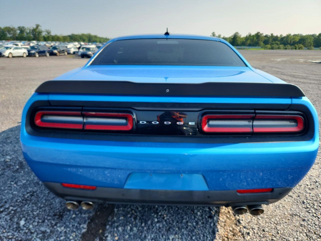 2016 Dodge Challenger R/T - zdjęcie 6