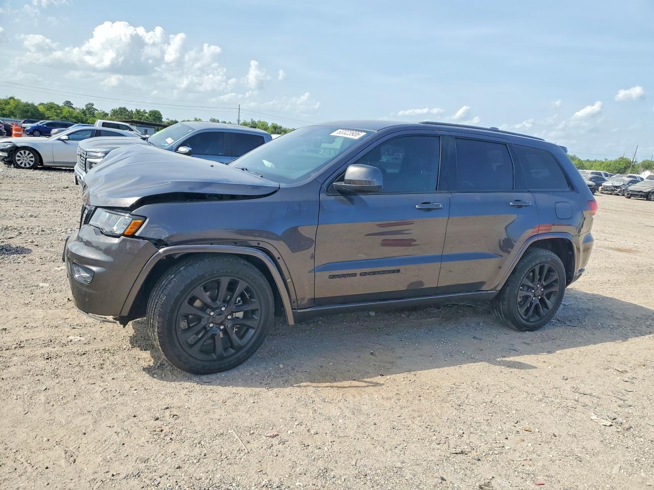 2018 Jeep Grand Cherokee Laredo - zdjęcie główne