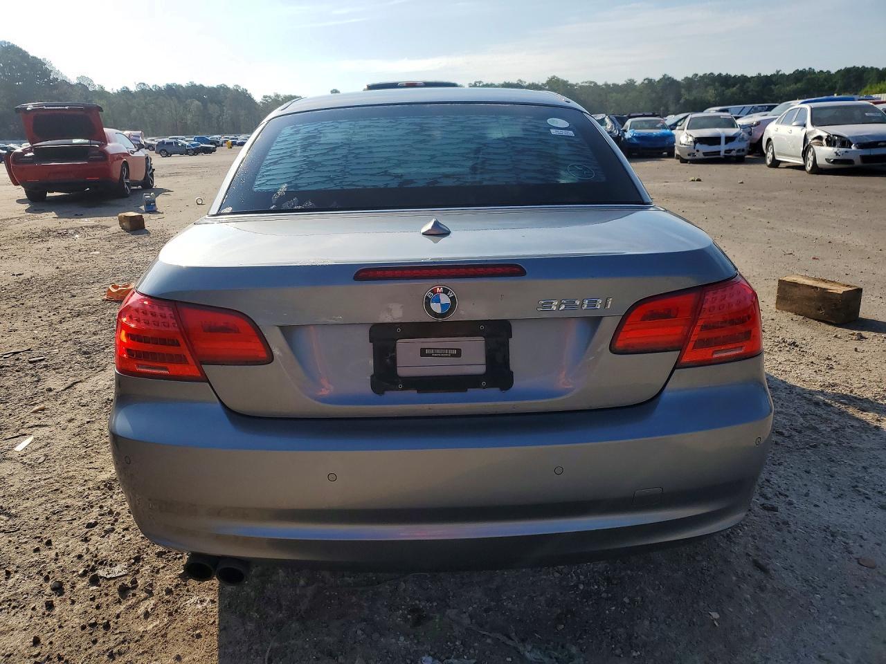 2013 BMW 328 I - zdjęcie 6
