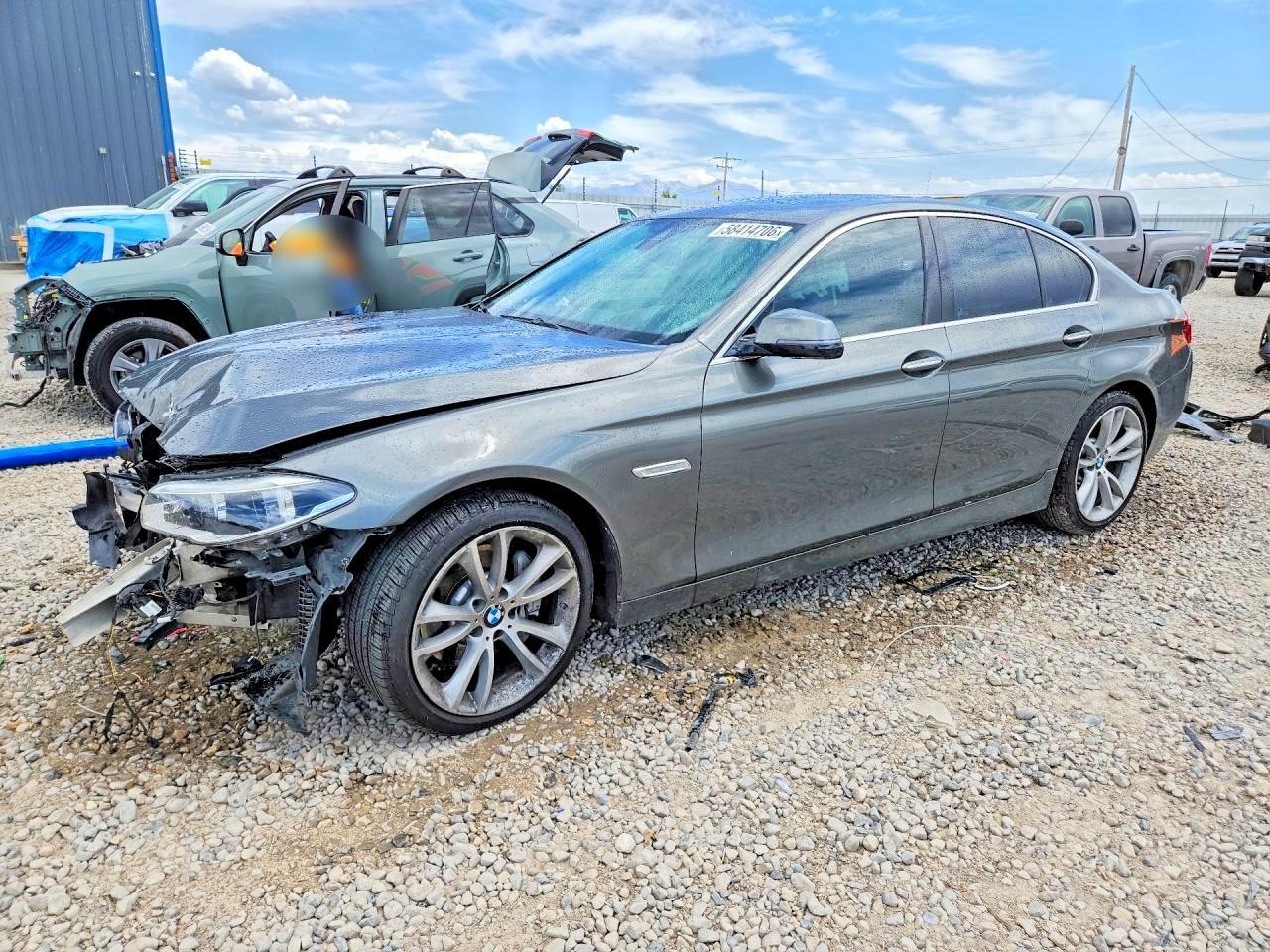 2015 BMW Seria 5 535i - zdjęcie główne