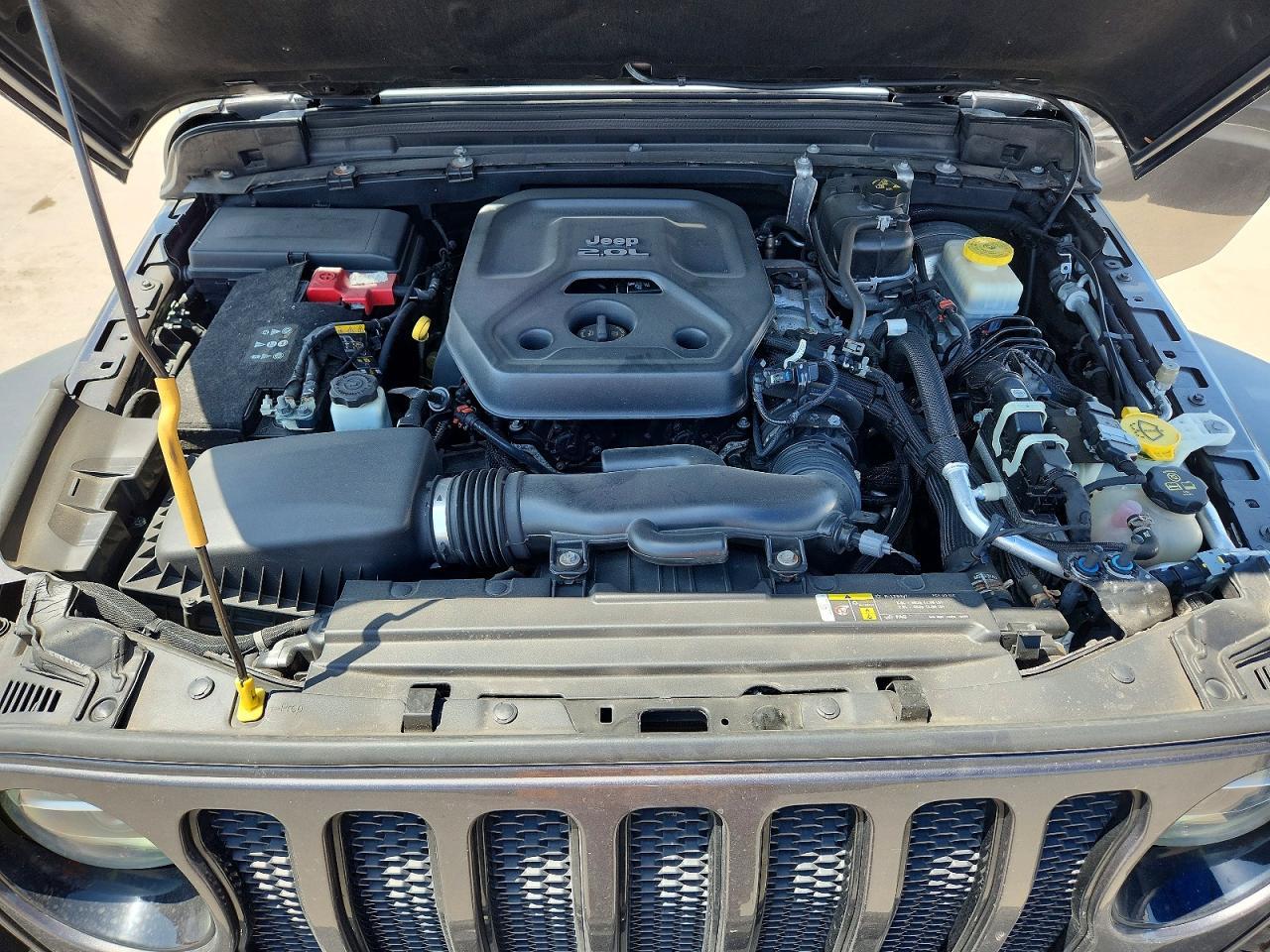 2020 Jeep Wrangler Unlimited Sport - zdjęcie 11