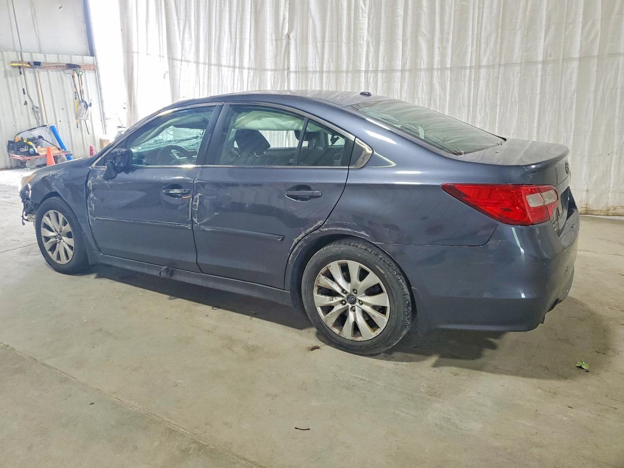 2015 Subaru Legacy 2.5I Premium - zdjęcie 2