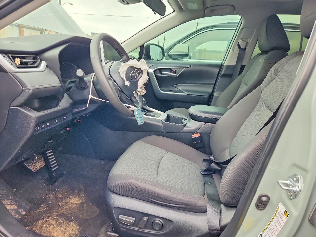 2023 Toyota Rav4 Xle - zdjęcie 7