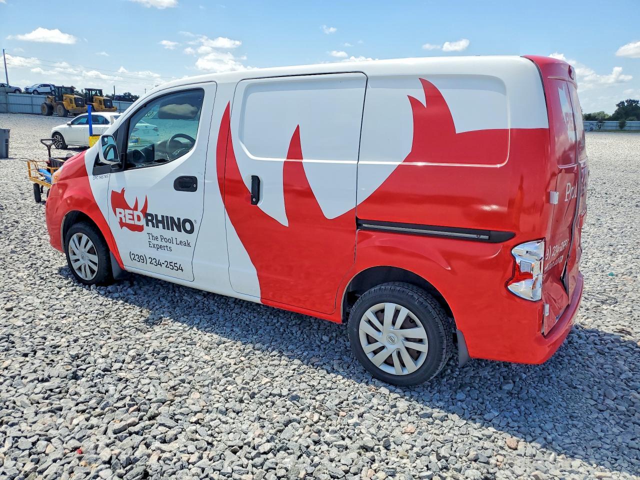 2020 Nissan Nv200 Sv - zdjęcie 2