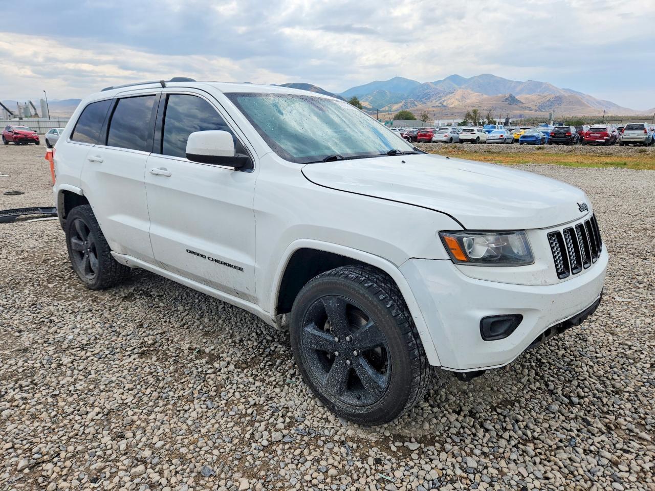 2015 Jeep Grand Cherokee Laredo - zdjęcie 4