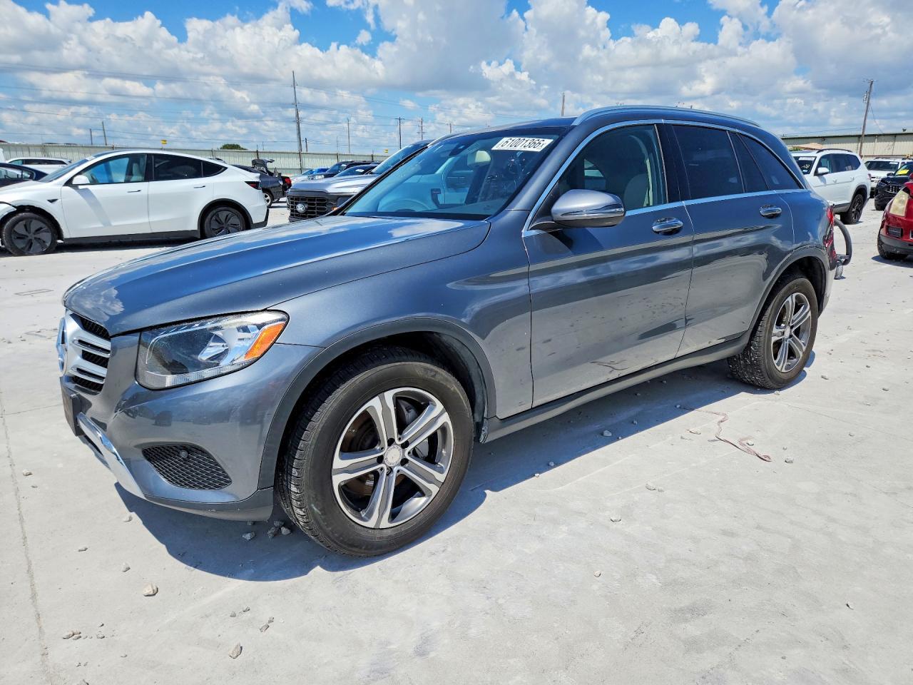 2016 Mercedes-Benz GLC