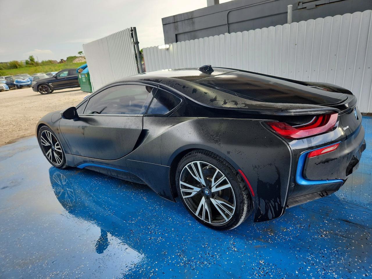 2016 BMW I8 - zdjęcie 2