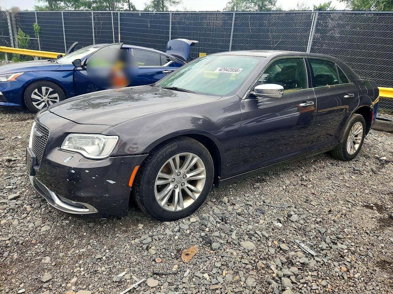 2016 Chrysler 300C - zdjęcie główne