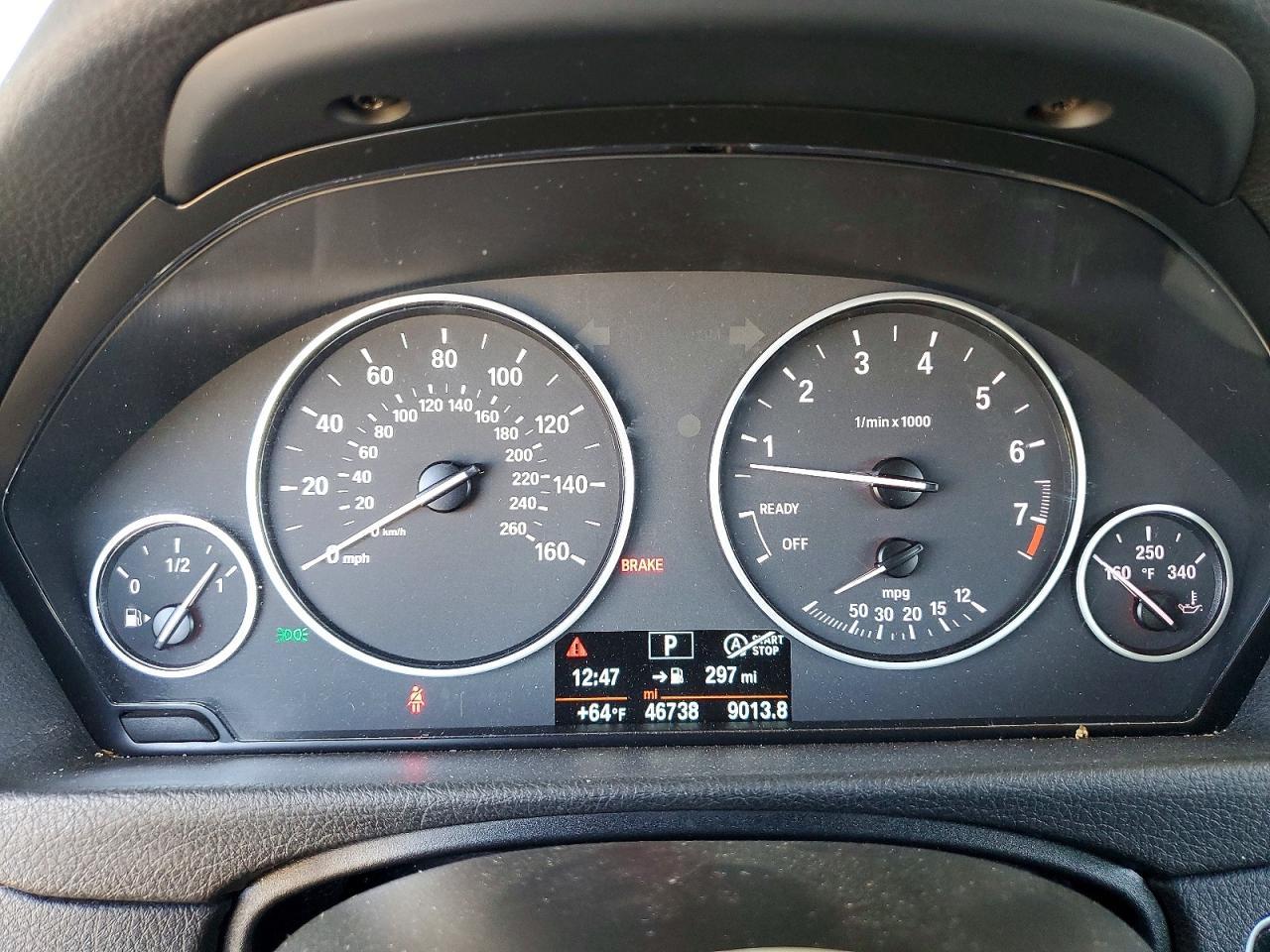 2015 BMW 320 I - zdjęcie 9