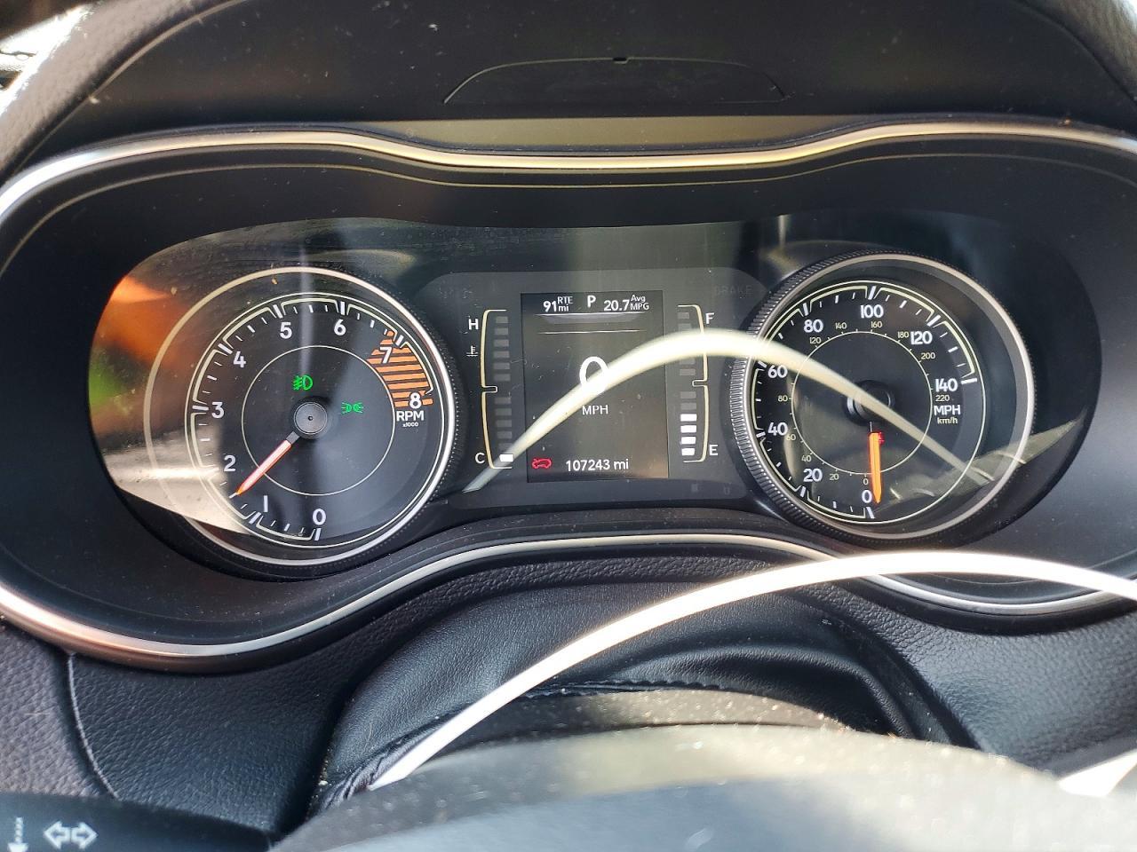 2019 Jeep Cherokee Latitude - zdjęcie 9