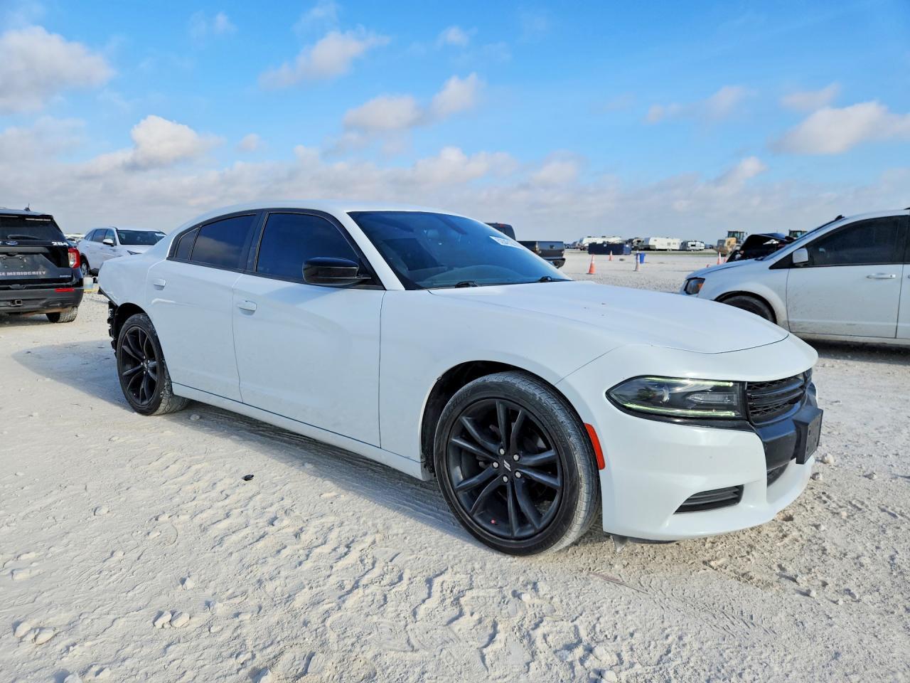 2018 Dodge Charger Sxt - zdjęcie 4