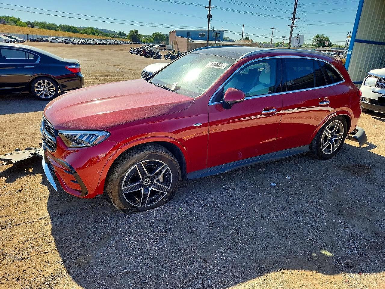 2025 Mercedes-Benz GLC