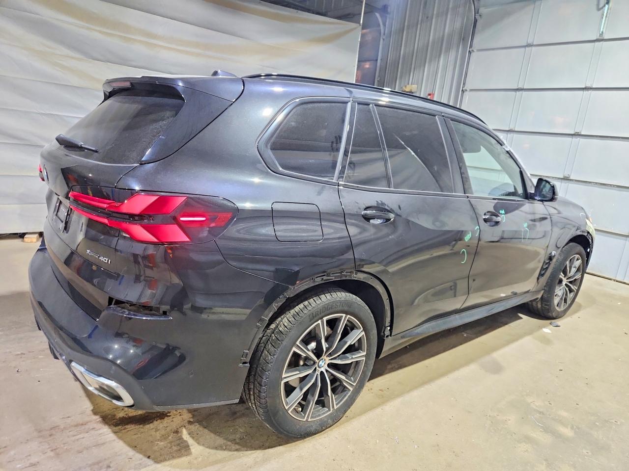 2024 BMW X5 xDrive40I - zdjęcie 3
