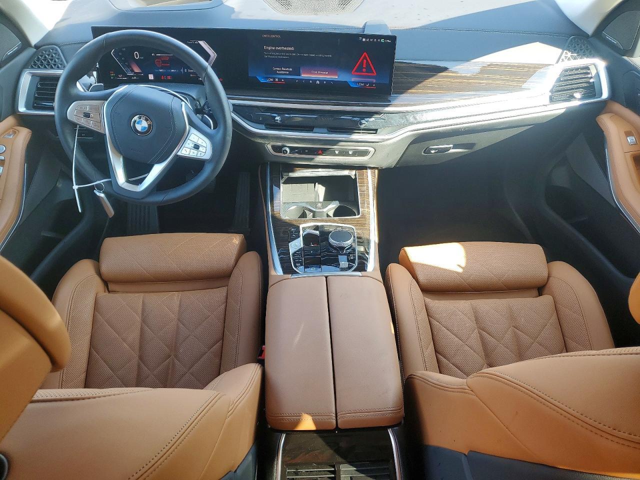 2025 BMW X7 xDrive40I - zdjęcie 8