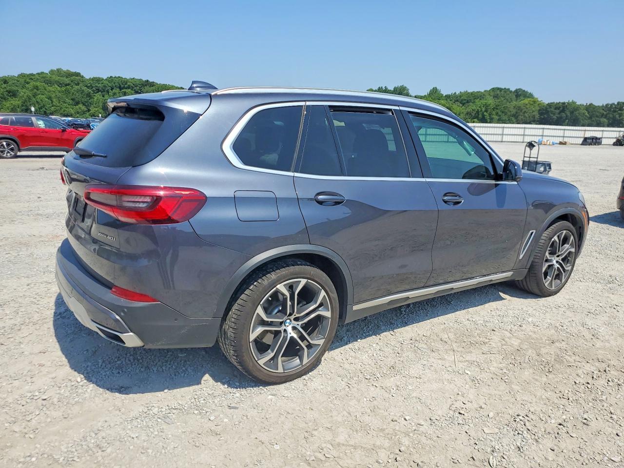 2019 BMW X5 xDrive40I - zdjęcie 3