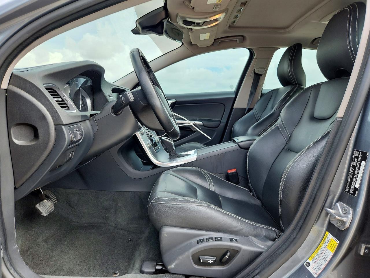 2017 Volvo S60 - zdjęcie 7