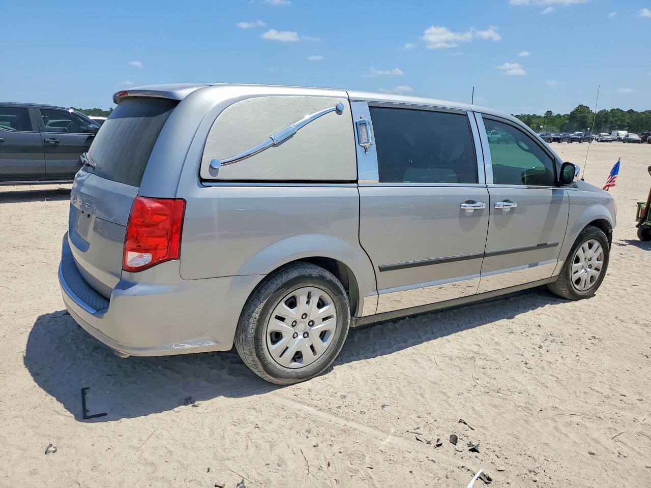 2016 Dodge Grand Caravan Se - zdjęcie 3