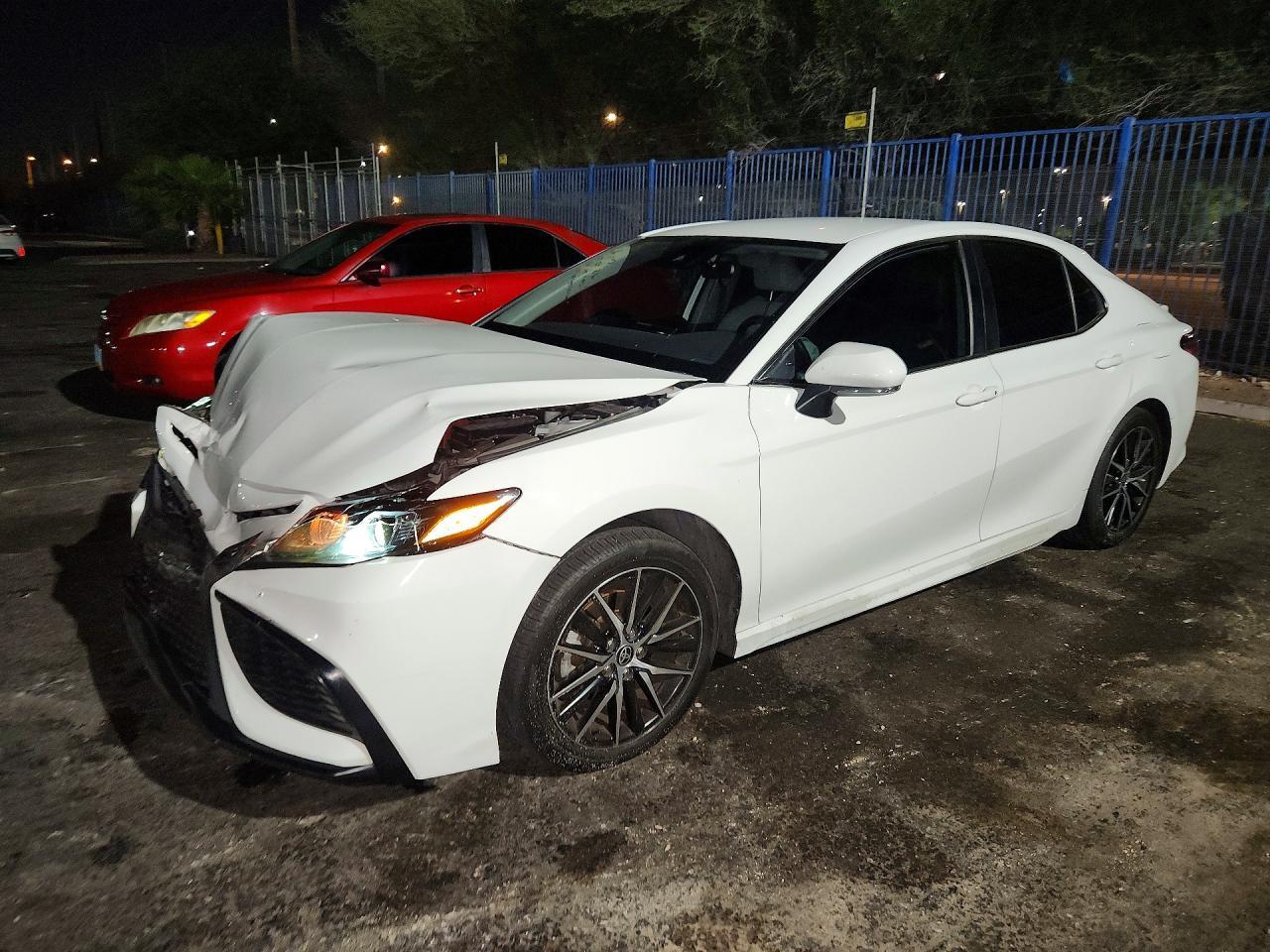 2023 Toyota Camry Se - zdjęcie główne
