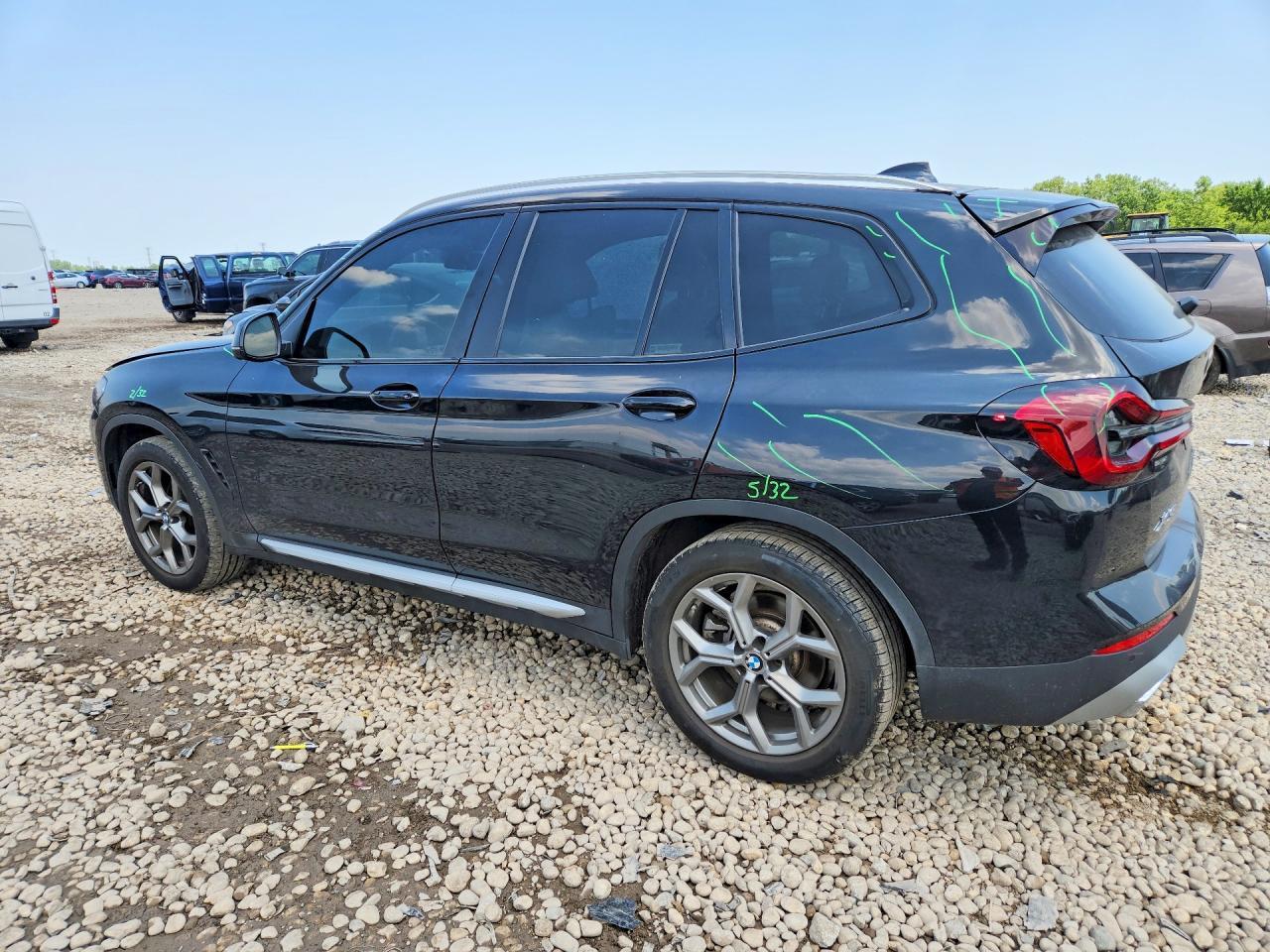 2022 BMW X3 xDrive30I - zdjęcie 2