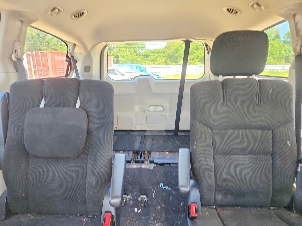 2016 Dodge Grand Caravan Sxt - zdjęcie 10