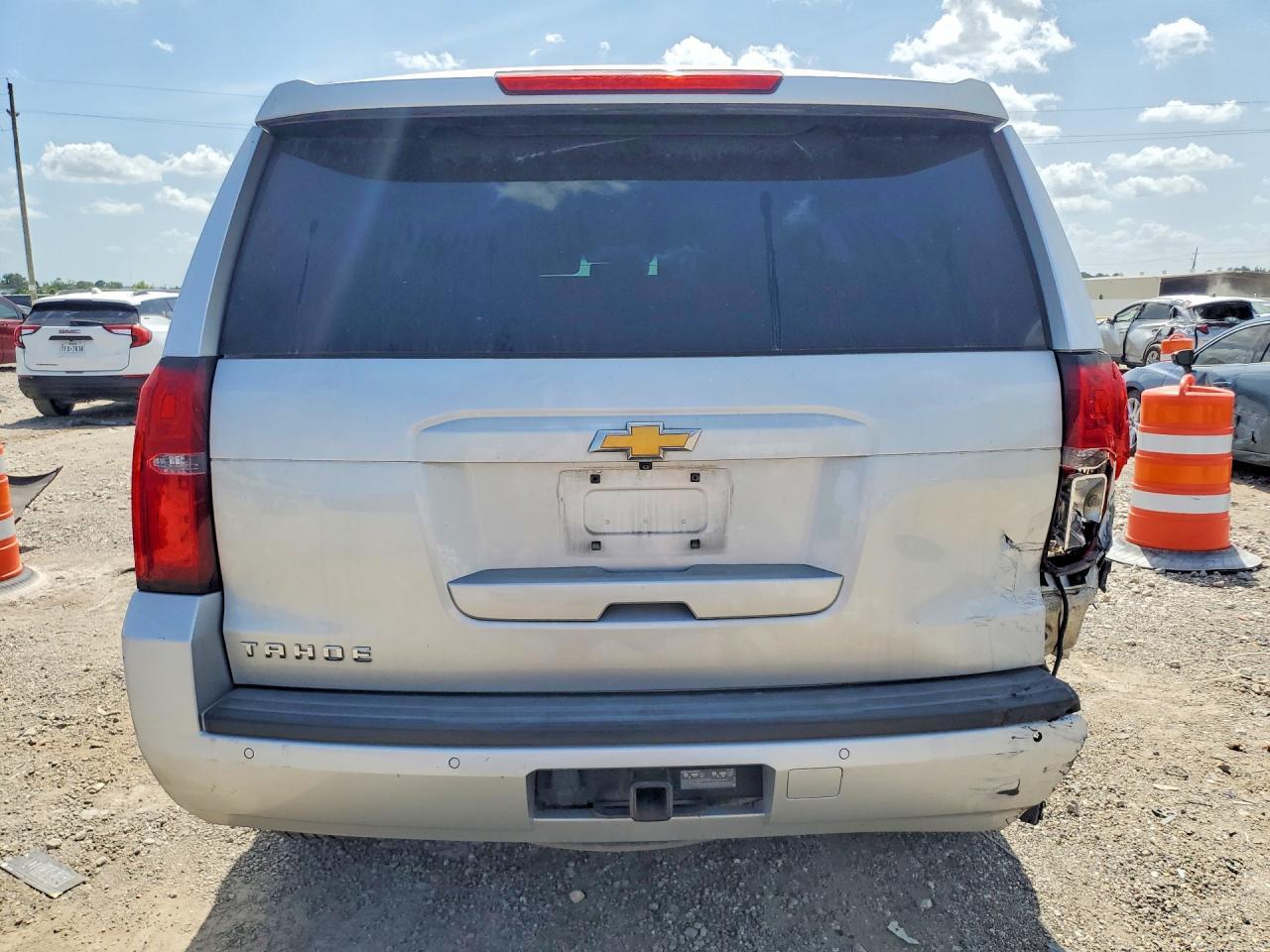 2015 Chevrolet Tahoe C1500 Lt - zdjęcie 6