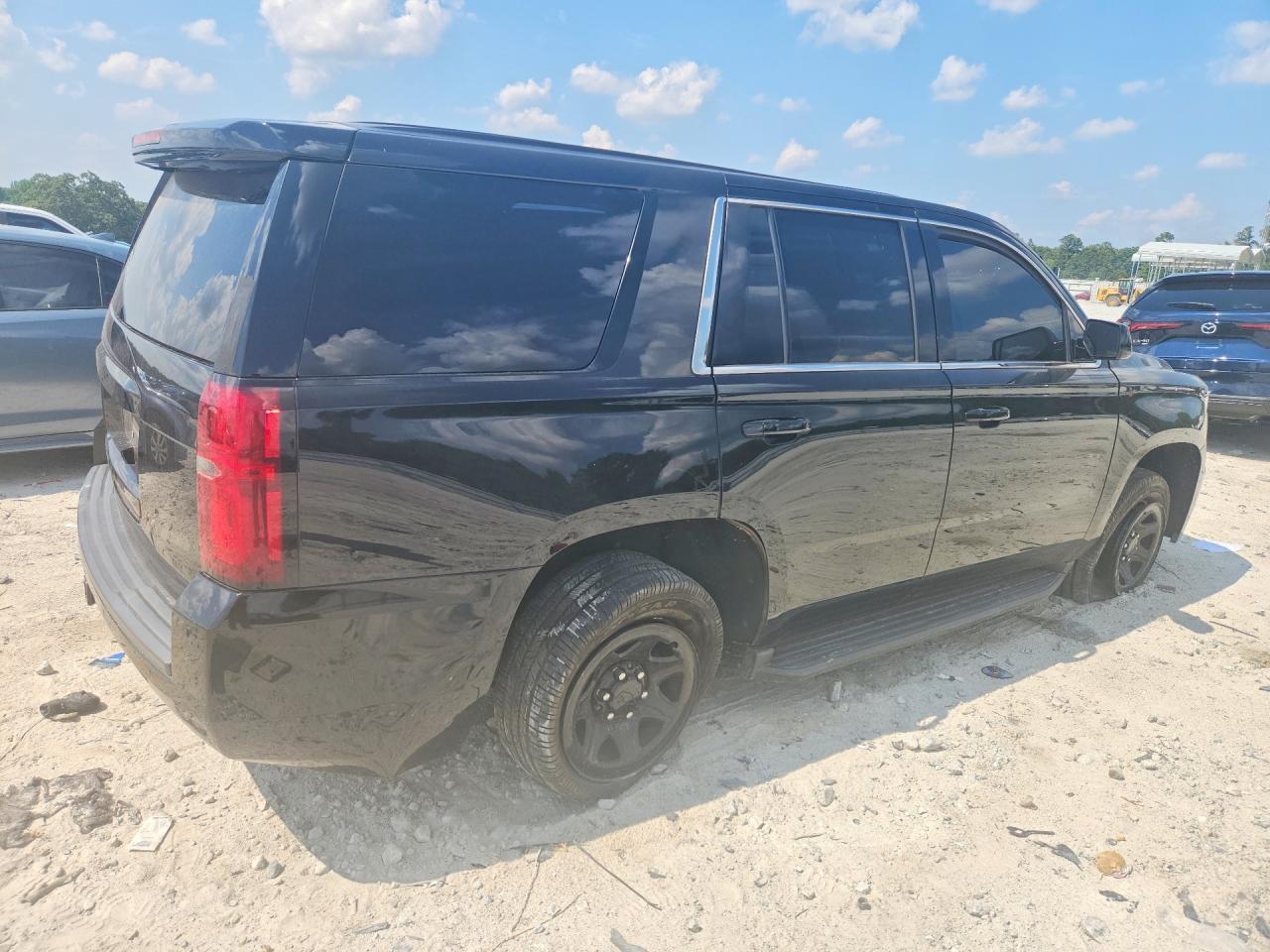 2017 Chevrolet Tahoe Police - zdjęcie 3